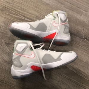 fruity pebbles kyrie